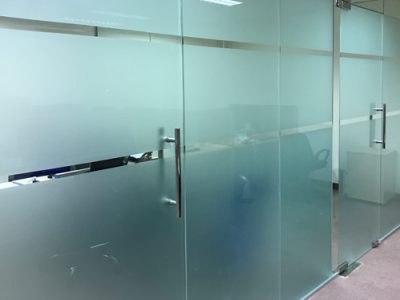 Comtel - Glass door and partition