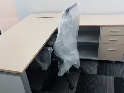 LandDesk - Executive Desk with Side Return