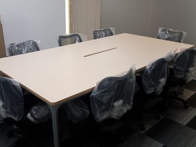 LandDesk - Conference Table