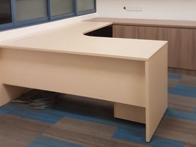 Temasek Polytechnic Phase 1A for Logistics Construction -  Free Standing Laminated Director's Desk