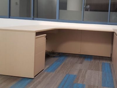 Temasek Polytechnic Phase 1A for Logistics Construction -  Free Standing Laminated Director's Desk