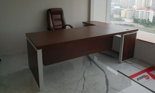 TL Yap Law Chambers_director_desk_offitek