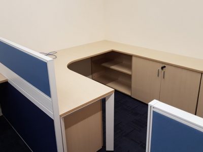 Verint - T40 Series Workstation with DE Table Legs and Customised Cabinet