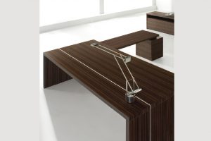 roma_directors-desk_2