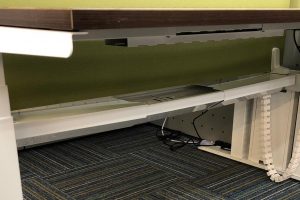 Height adjustable table dual motor ErgoDesk